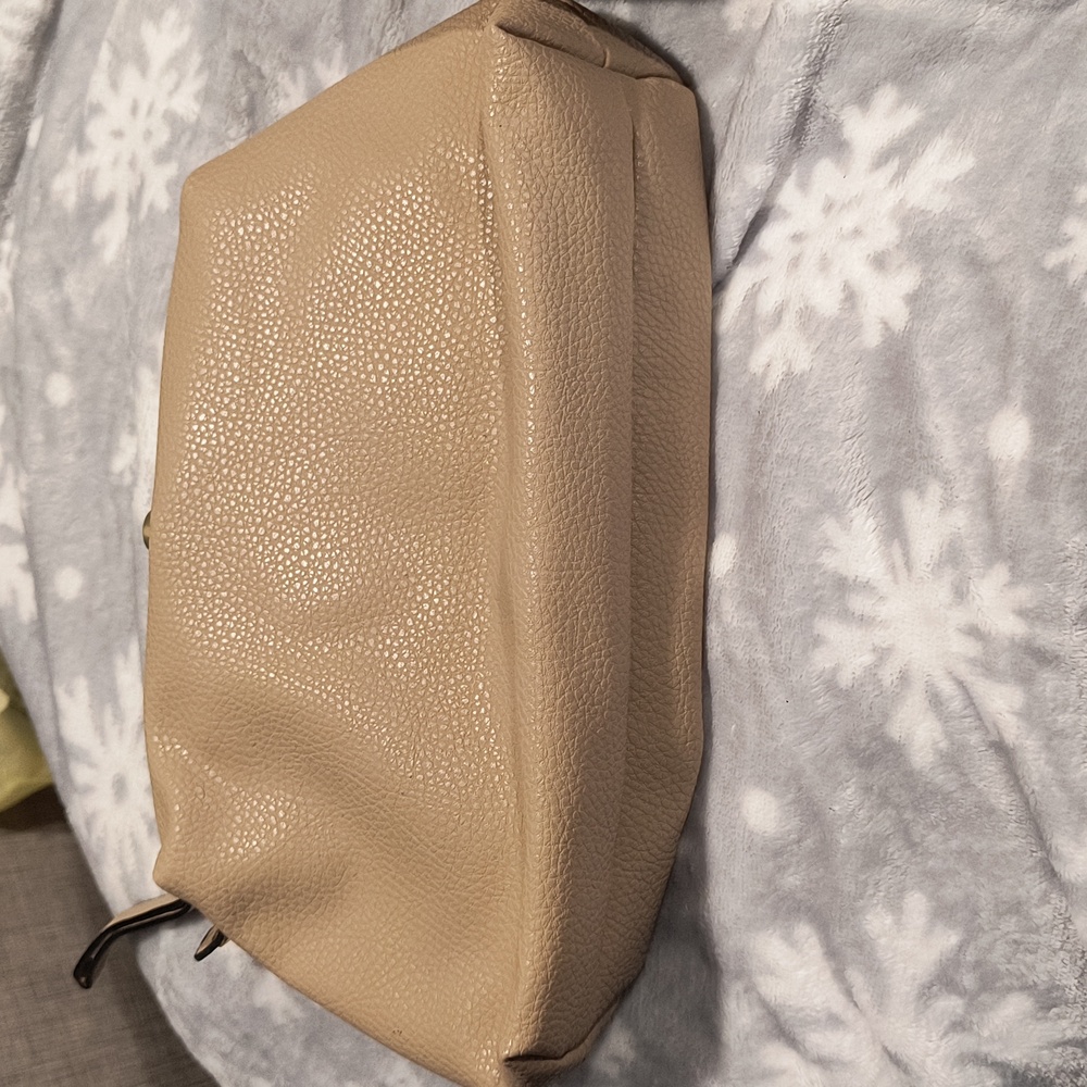 Steve Madden B Barker bag in Sand, removable pouch, Twilley, sueded lining, NWT - Picture 10 of 10